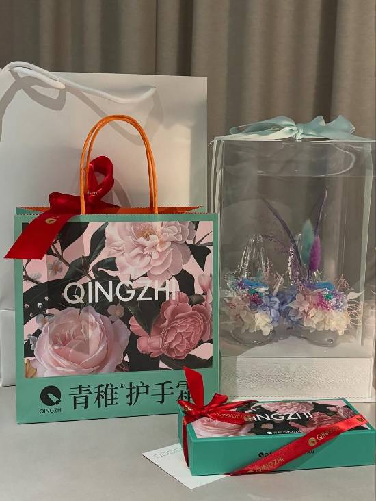 Rookie刚分手 疑似新女友曝光！韩国白富美御姐