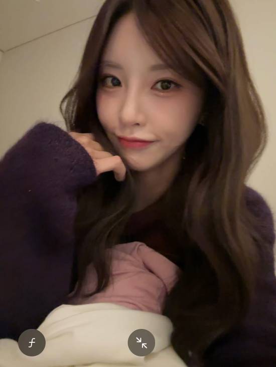 Rookie刚分手 疑似新女友曝光！韩国白富美御姐