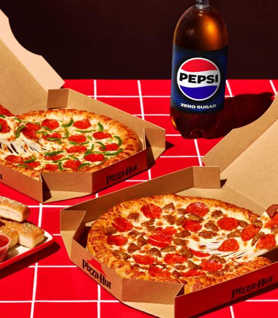 为了庆祝圆周率日 必胜客年薪31415.92刀请人吃披萨